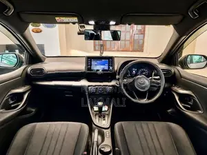Toyota Yaris Sensing 2023