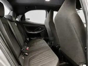 Toyota Yaris Sensing 2023