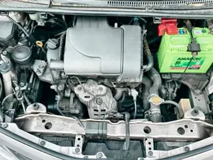 Toyota Vitz 2012