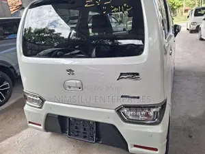 Suzuki Wagon R Custom Z 2024