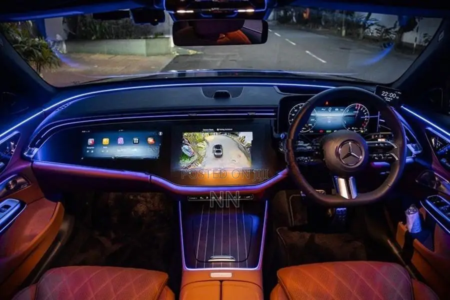 Mercedes Benz E350 AMG Premium Plus 2025