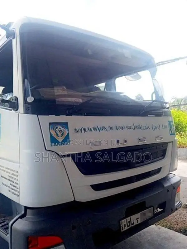 Mitsubishi Fuso 2013