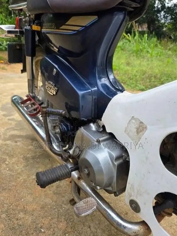 Honda Super Cub 2003