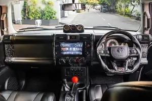 Toyota FJ Cruiser 4L V6 Modified 4x4 2015