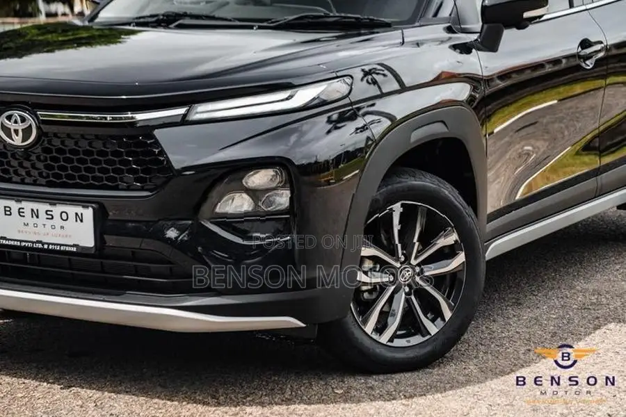 Toyota Taisor V GRADE HIGHEST SPEC 2026