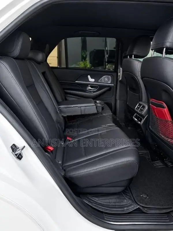 Mercedes Benz GLE 300D AMG Premium Plus 2020
