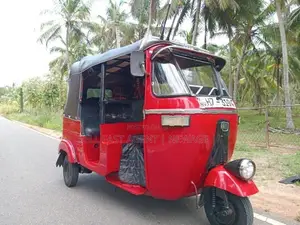 Bajaj RE 2 Strock 2004