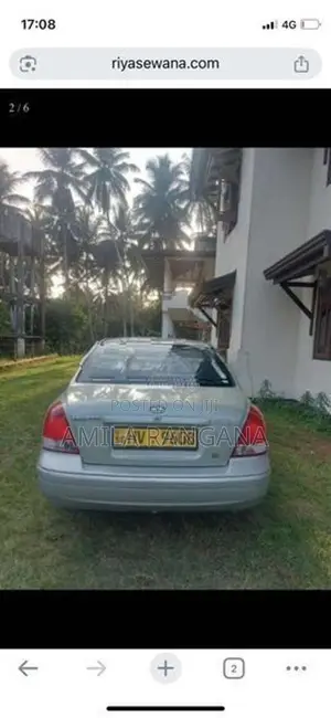 Hyundai Elantra GLs 2000