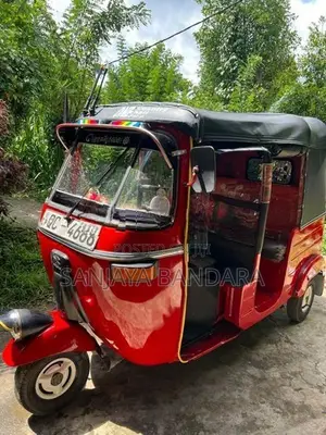 Bajaj RE 2006