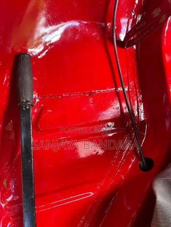 Bajaj RE 2006