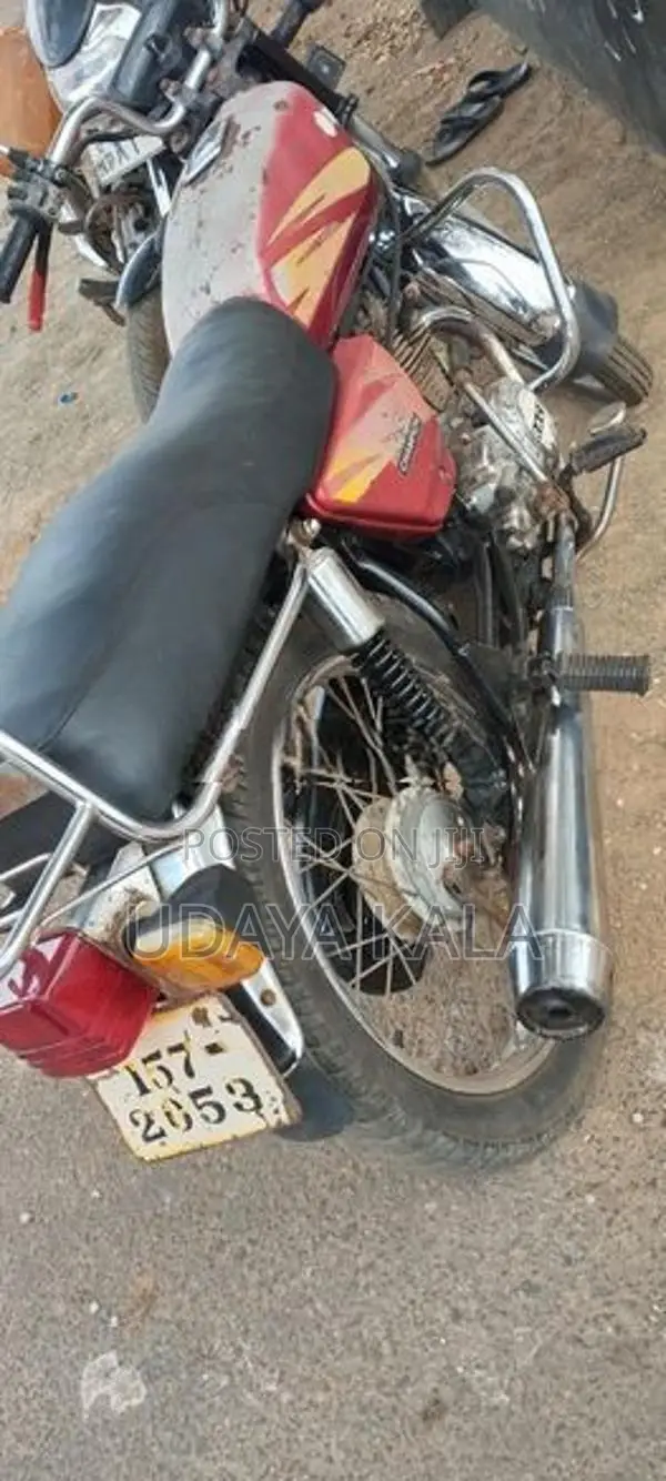 Bajaj Boxer 4s Champion 1999