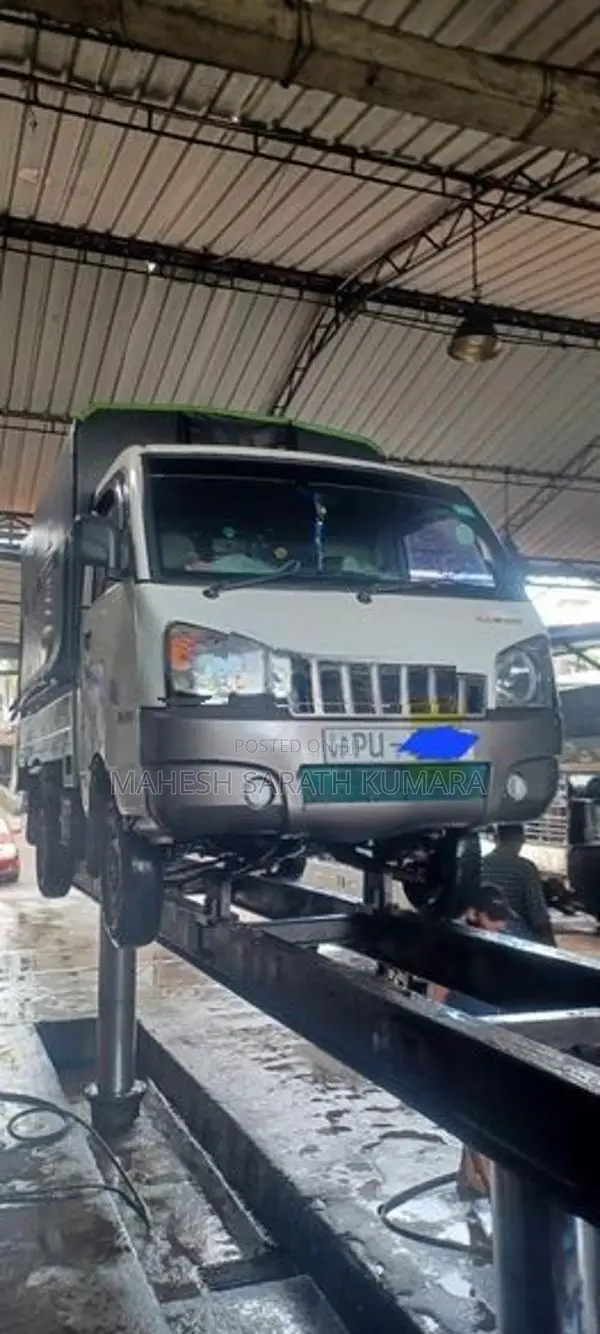 Mahindra Maxximo 2012