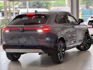 Honda Vezel Z Premium 10 SPEAKRS 2026