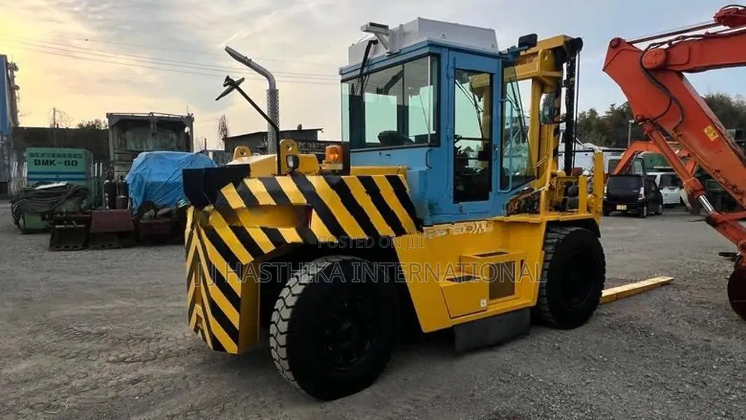 Toyota 12 Ton Forklift
