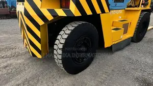 Toyota 12 Ton Forklift