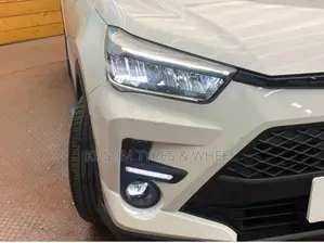 Toyota Raize Z 1.2 Hybrid 2026