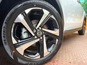 Toyota Raize Z 1.2 Hybrid 2026