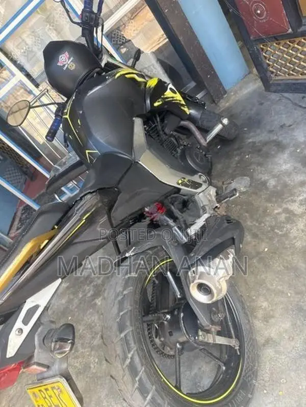 Yamaha FZ S 2017