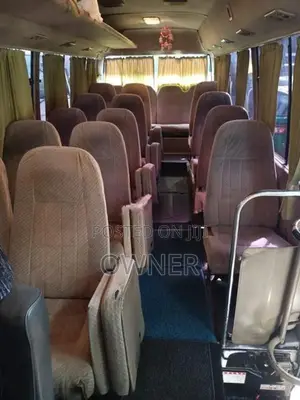 Toyota Coaster 2005