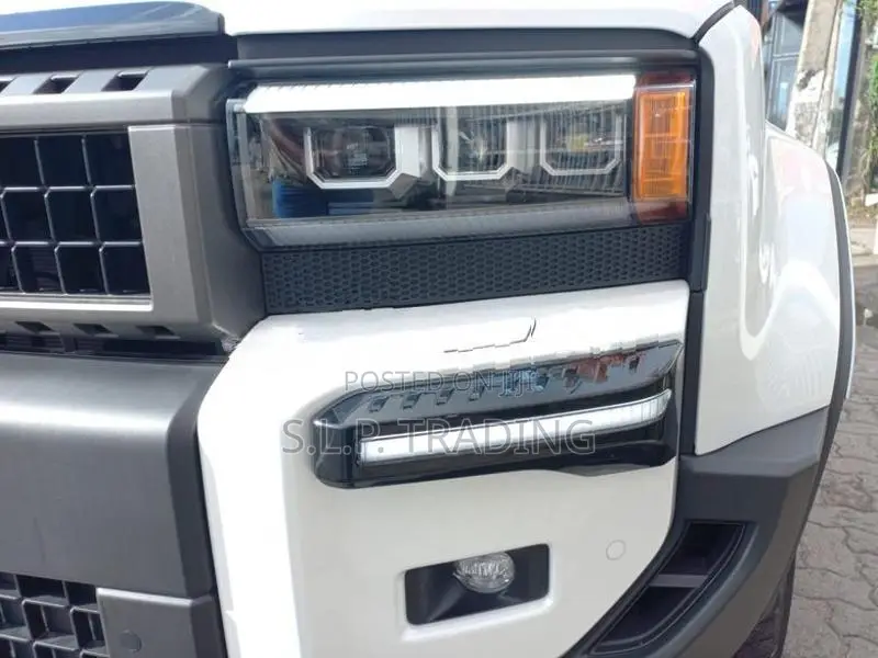 Toyota Land Cruiser Prado 250 2024