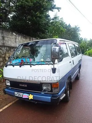 Toyota Hiace 1989