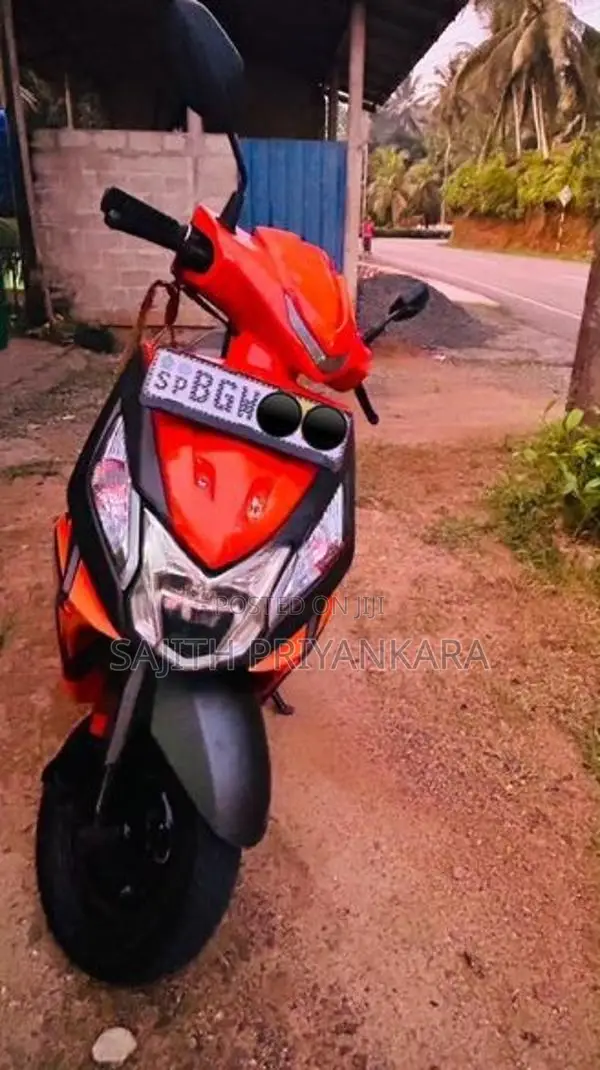 Honda Dio 2018