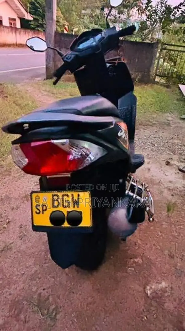 Honda Dio 2018