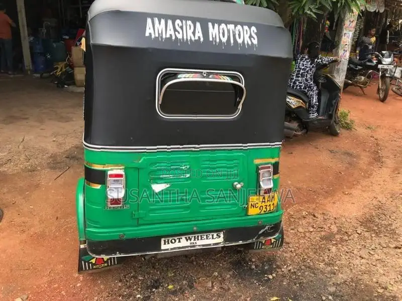 Bajaj RE Three Wheeler 2013