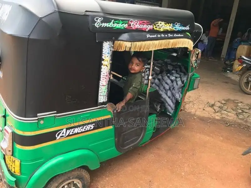 Bajaj RE Three Wheeler 2013