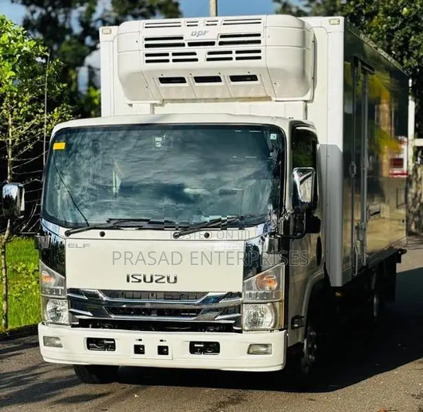 Isuzu Elf AUTOMATIC 2019