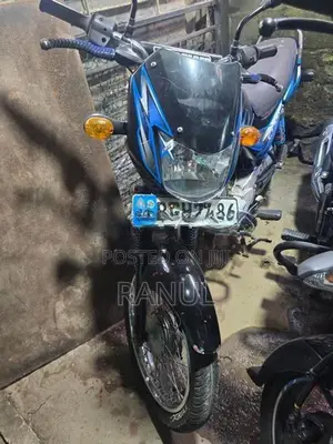 Bajaj CT100 2018