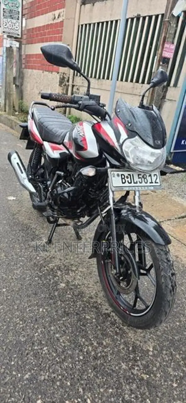Bajaj Discover 125 2026