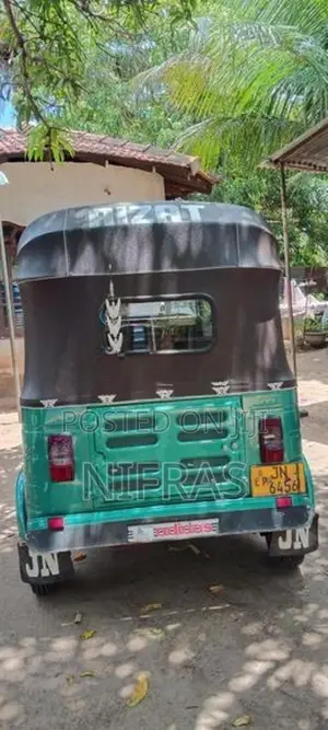 Bajaj RE 2006