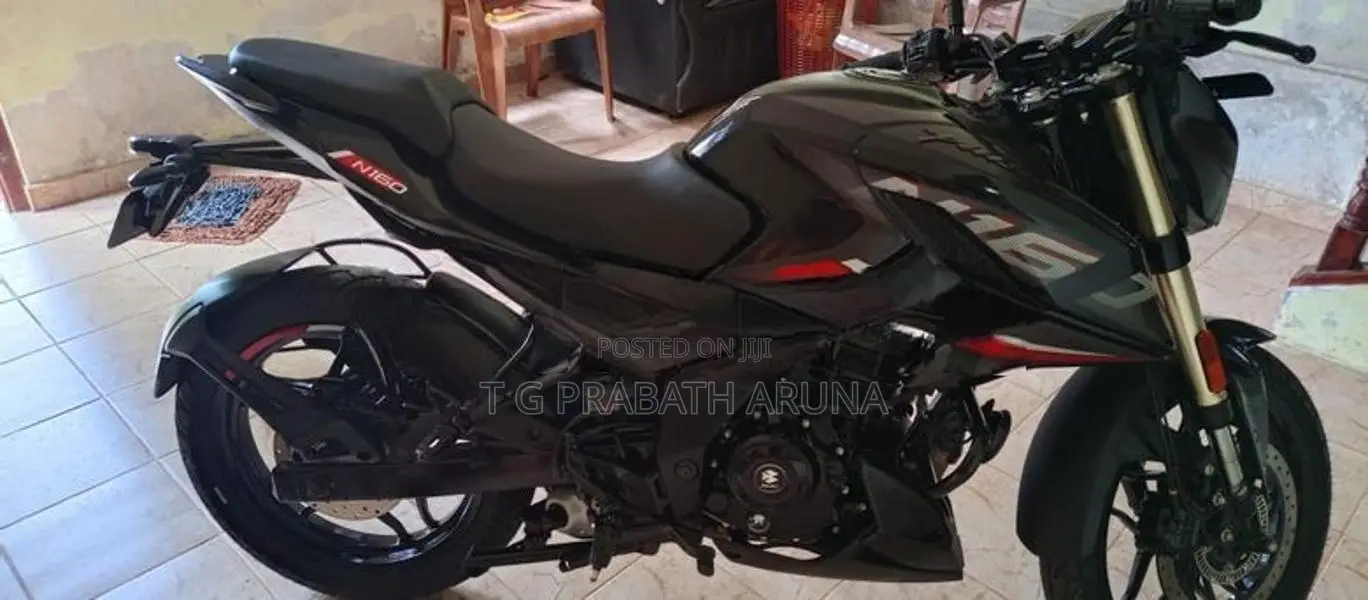 Bajaj Pulsar N160 2025