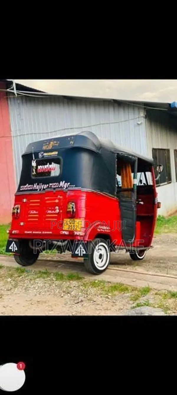 Bajaj RE 2006