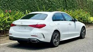 Mercedes Benz C200 AMG Premium Plus 2025