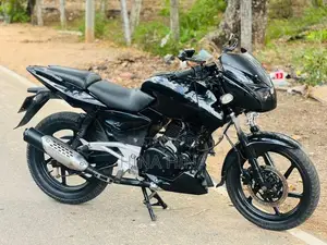 Bajaj Pulsar 180 2011