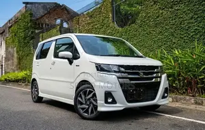 Suzuki Wagon R CUSTOM ZX 4WAY 2026