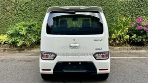 Suzuki Wagon R CUSTOM ZX 4WAY 2026