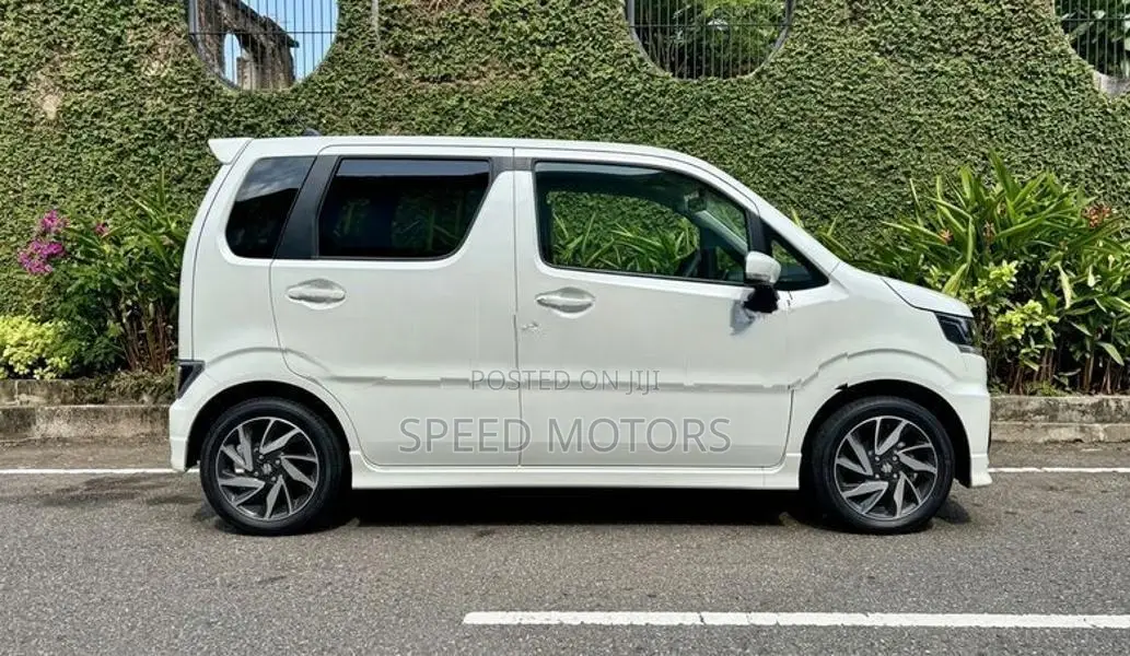Suzuki Wagon R CUSTOM ZX 4WAY 2026