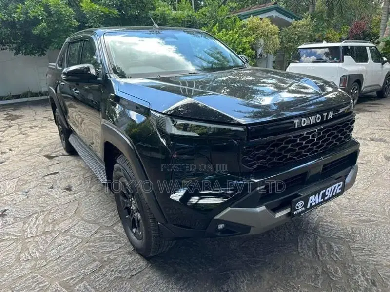 Toyota Hilux Travo Overland Plus 2026