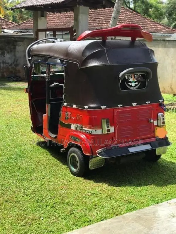 Bajaj RE Three Wheeler 2009