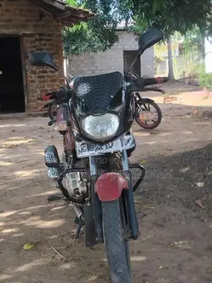 Bajaj Pulsar 150 2016