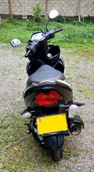 Yamaha RayZR 2017