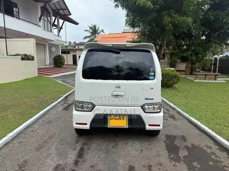 Suzuki Wagon R Stingray 2018