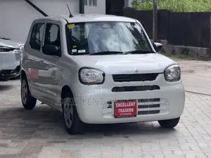 Suzuki Alto 2025