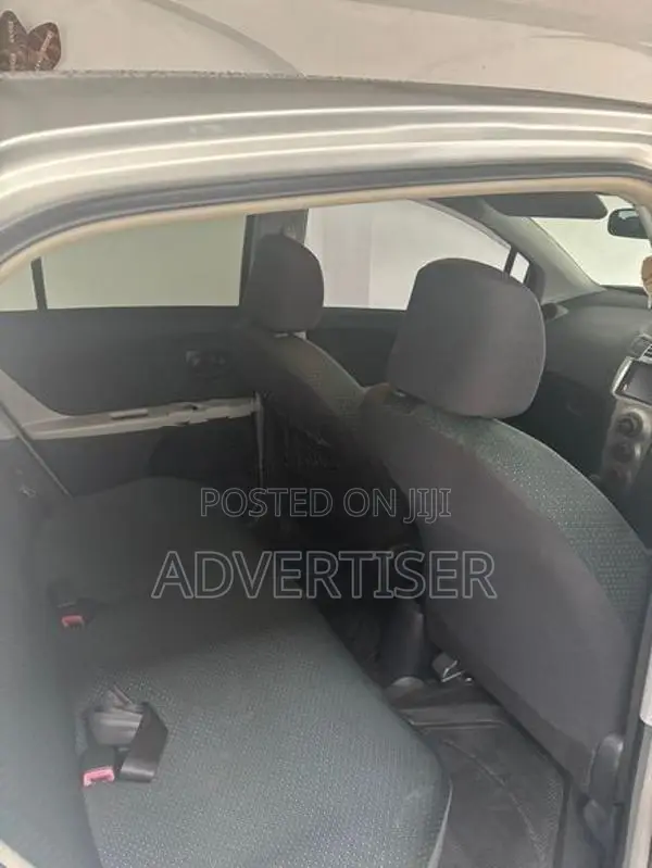 Toyota Vitz 2007