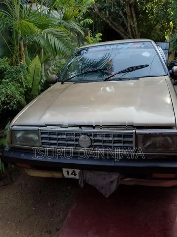 Nissan B11 1984