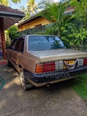 Nissan B11 1984