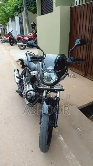Bajaj Pulsar 150 2016